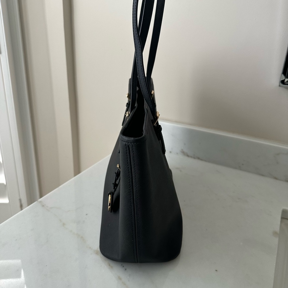 Michael Kors Black Large Jet Set Soffiano Leather Zip Top Tote - Picture 3 of 13